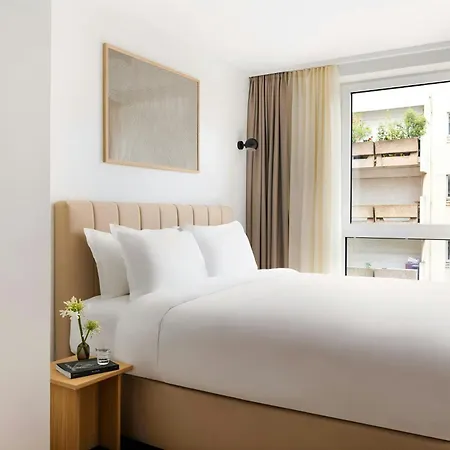 Yvette Porte De Versailles, Sonder By Marriott Bonvoy 3* Vanves
