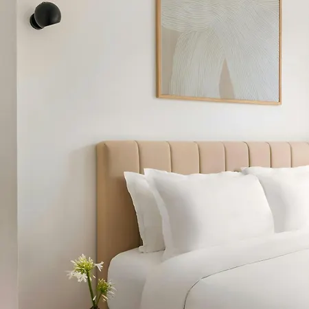 Yvette Porte De Versailles, Sonder By Marriott Bonvoy